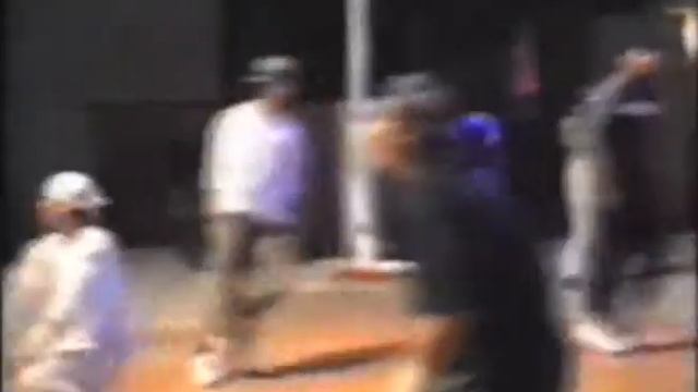 Соревнования по Брейк-дансу. Батл (Таджикистан 2004). ШОУ. Заводские Негры смотреть онлайн