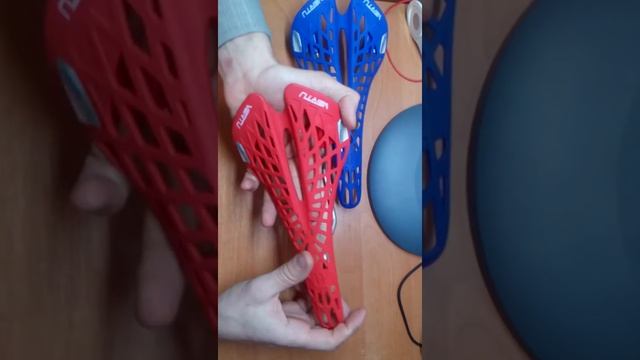 Велосипедное седло Tioga Spyder - китайская реплика Vertu смотреть онлайн