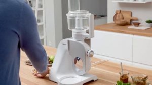 Видео-инструкция: насадка мультимиксер MUZ5MM1 для кухонной машины Bosch MUM Серия 4 (MUM5).