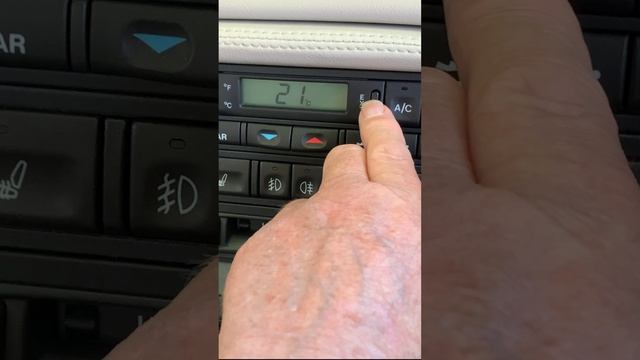 Air Con Controls XK8 Part 1 - Top Row #shorts - Common car problems