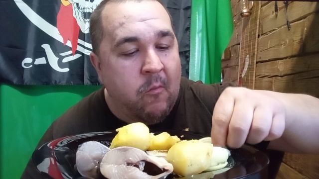 Обжор - картошка в мундире с селедочкой