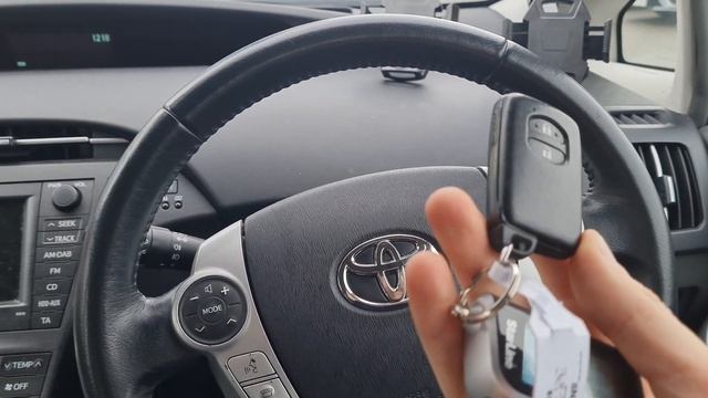 Чип Ключ Тойота Приус ZVW30 2012 программирование дубликата автоключа зажигания смотреть онлайн