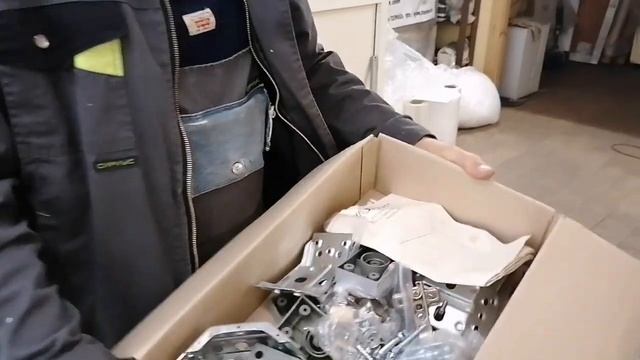 Упаковщик метизов в трехшовный пакет. смотреть онлайн