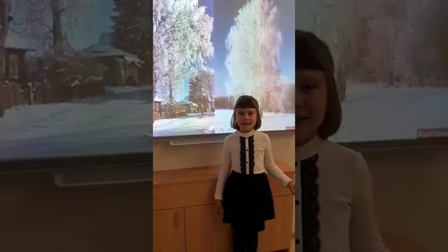 Одинцова Александра Васильевна, 7 лет, С. А. Есенин 'Берёза' смотреть онлайн