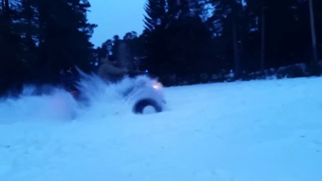 сф мото х6,х8 по снежной поляне смотреть онлайн