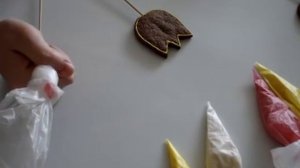 Глазурь для печенья, пряников. Тюльпаны на 8 марта. Айсинг. Как сделать глазурь рецепт.