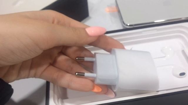 КУПИЛА АЙФОН 11 PRO MAX 512 ГБ! ВЛОГ, РАСПАКОВКА и СРАВНЕНИЕ от Марии Томо! САМЫЙ КРУТОЙ ТЕЛЕФОН!? смотреть онлайн