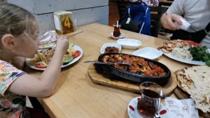 Где недорого поесть в Турции? Сколько стоит кафе в Кемере
