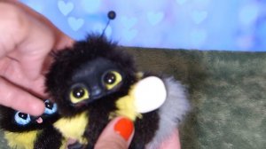 Авторские игрушки, шмели. Смешанная техника.