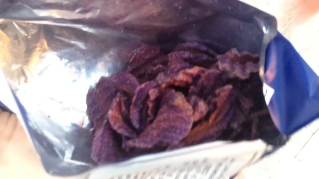 ФИОЛЕТОВЫЕ ЧИПСЫ!!? О_О смотреть онлайн