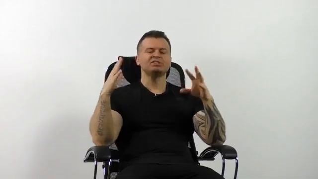 Самый безопасный и плохой мессенджеры. Суперспец о прослушке и о монархии.