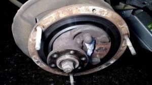 Замена передних тормозных колодок Таврия, а что менять!?!??