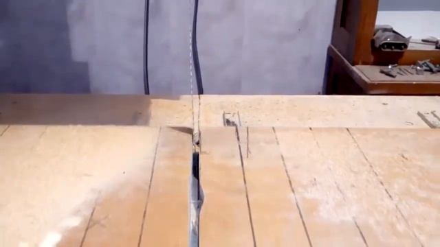 Ленточная пила - 3 , подвижной столик и вытяжка смотреть онлайн