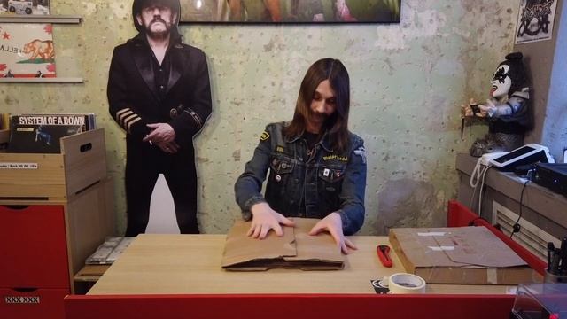 Упаковка пластинок при почтовой отправке