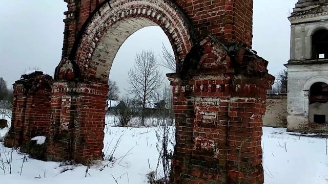 Осматриваем старый храм, знакомимся с моим товарищем, разбираемся в возможности датировки руин. смотреть онлайн