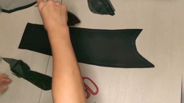 ПОДКРОЙ дублерина для деталей женского жакета. Следи за руками! смотреть онлайн