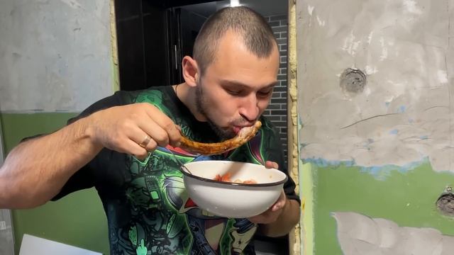 ОДИН ДЕНЬ РАБОТЫ НА ПРЕДЕЛЕ! КАК МЫ ВСЕ УСПЕЕМ? НАША ФЕРМА! ЖИЗНЬ ПРОСТЫХ ЛЮДЕЙ В ДЕРЕВНЕ! смотреть онлайн