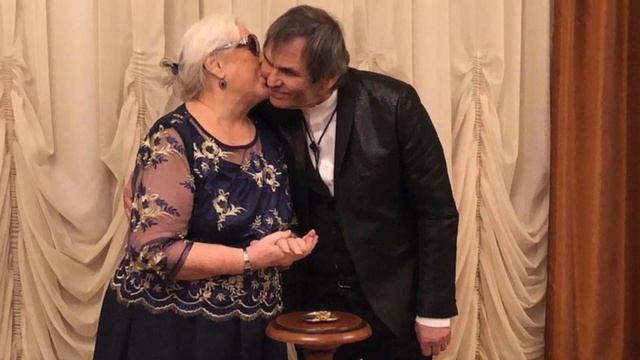 Новая песня.  Я вновь летаю - Бари Алибасов и Лидия Шукшина от Баиаланиа  /  Baialania Свадьба века смотреть онлайн