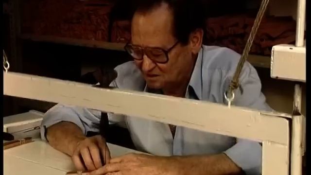 ABANICOS PLEGABLES hechos A MANO. Fabricación artesanal en un taller de 1997 paso a paso смотреть онлайн