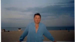 С ДНЕМ КИНО Песню о кино исполняет Марк Бернес