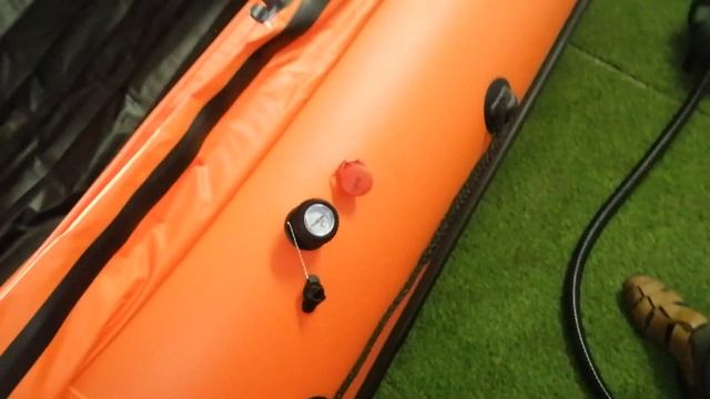 Лодка ПВХ НДНД с подрывными клапанами Риф Тритон 390f нднд смотреть онлайн