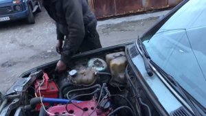 Симметрия во всем. БМВ с ВАЗ мотором.