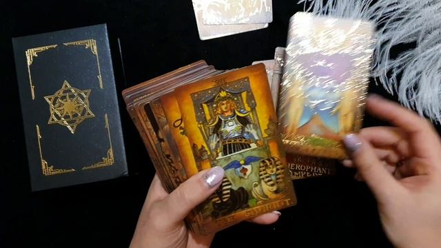 Обзор  Таро Gold foil Tarot Винтаж