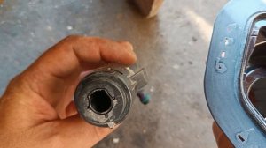 Как снять фароомыватель на Opel Insignia