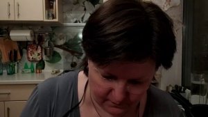 ЛЕНКА ХНОЙ КРАСИТ МОИ РЕСНИЦЫ