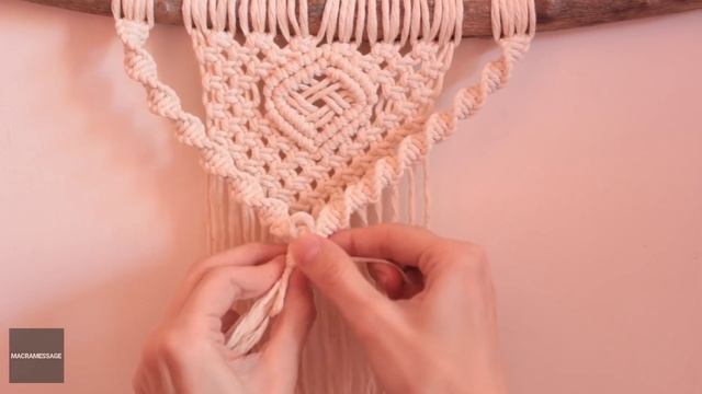 Macrame wall hanging Tutorial | Easy DIY for Macrame Beginners смотреть онлайн