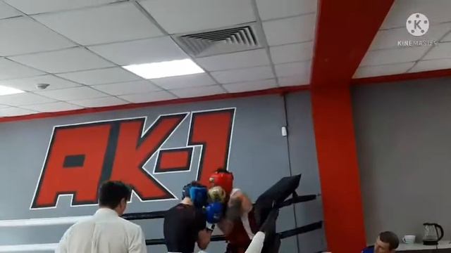 АК-1 Дима супер бой бокс смотреть онлайн
