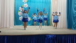 Танец "Тучка"