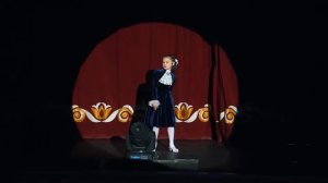 «Пять минут до урока» исполняет Арина Кияшко, 10 лет. Слова и музыка: Э. Калашникова