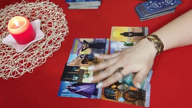 ?ЕСТЬ ЛИ У МЕНЯ С НИМ БУДУЩЕЕ_? КАКОЕ ОНО_? - гадание на две позиции