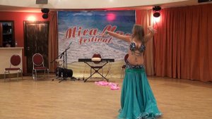 Мельникова Карина