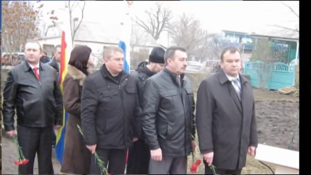 Памятник погибшим при выполнении воинского долга в гп Жирново Тацинского района Ростовской области