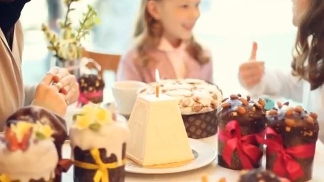 Круассан КАФЕ "ПАСХА" смотреть онлайн