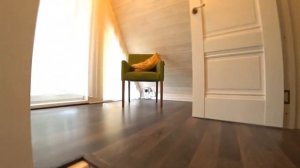 Внутренний интерьер дома A-frame