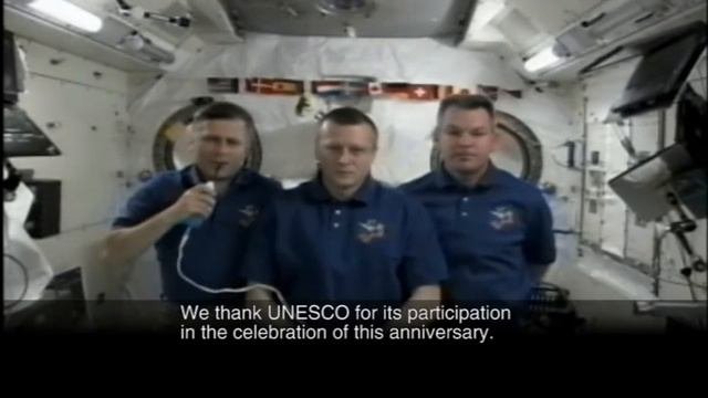 Видеообращение космонавтов МКС
