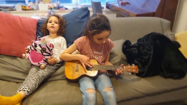 You are my sunshine Yael&Daniella смотреть онлайн