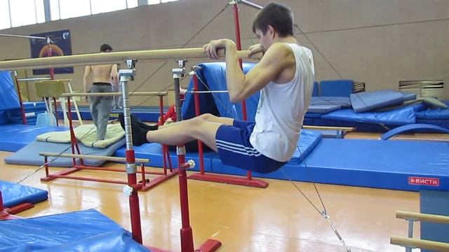 медленный выход на две с уголком смотреть онлайн