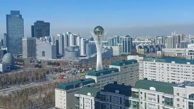 Байтерек с высоты птичьего полёта смотреть онлайн