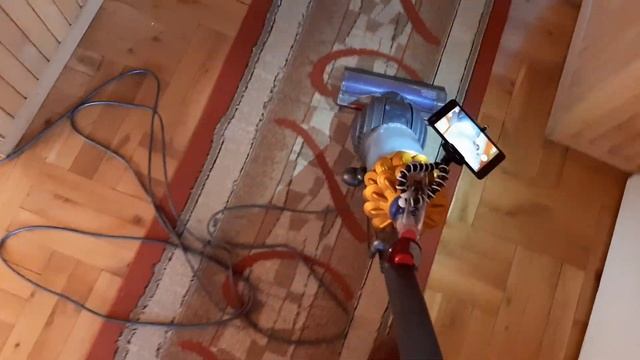 Dyson DC51 short vid смотреть онлайн
