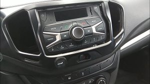 Лада веста запиливаем крутую магнитолу!!!