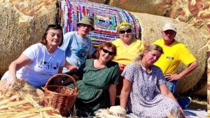 Лето и наши прогулки у сена.