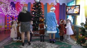 Новогодний утренник в детском саду