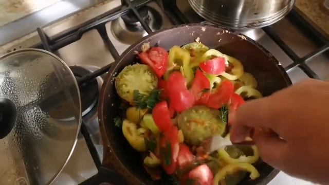 Жареные зелёные помидоры.