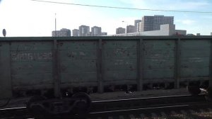 Тепловоз 2М62У-0017 (ТЧЭ-2) с грузовым поездом.