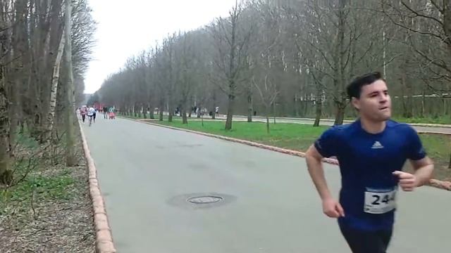 Бег по настоящему ( без монтажа ). Весенний Ставрополь 2017г.