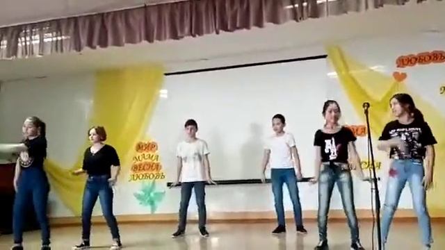 Флешмоб на 8 марта смотреть онлайн